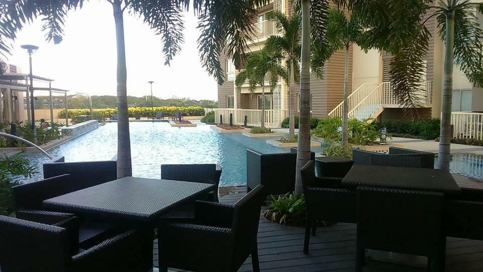 Marquee Residences آنغلوس المظهر الخارجي الصورة