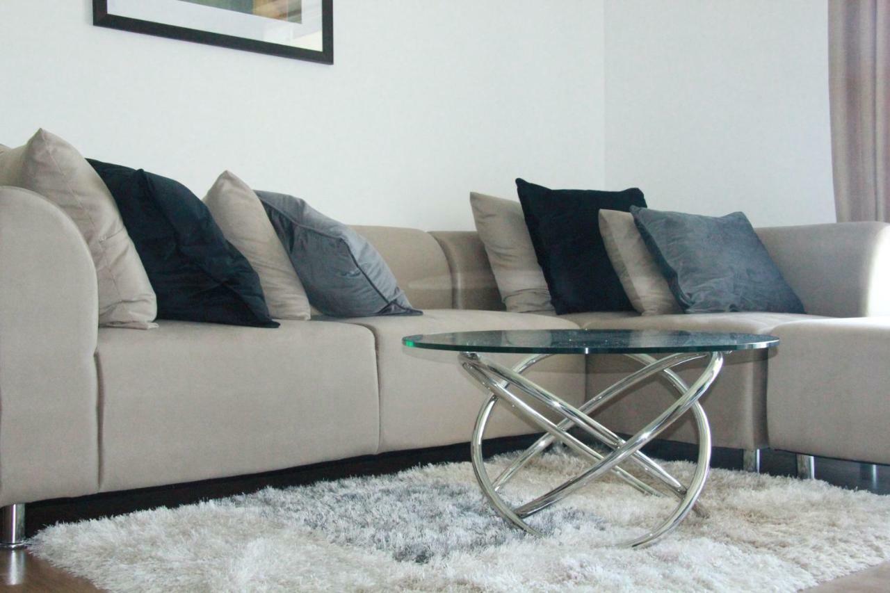 Marquee Residences آنغلوس المظهر الخارجي الصورة