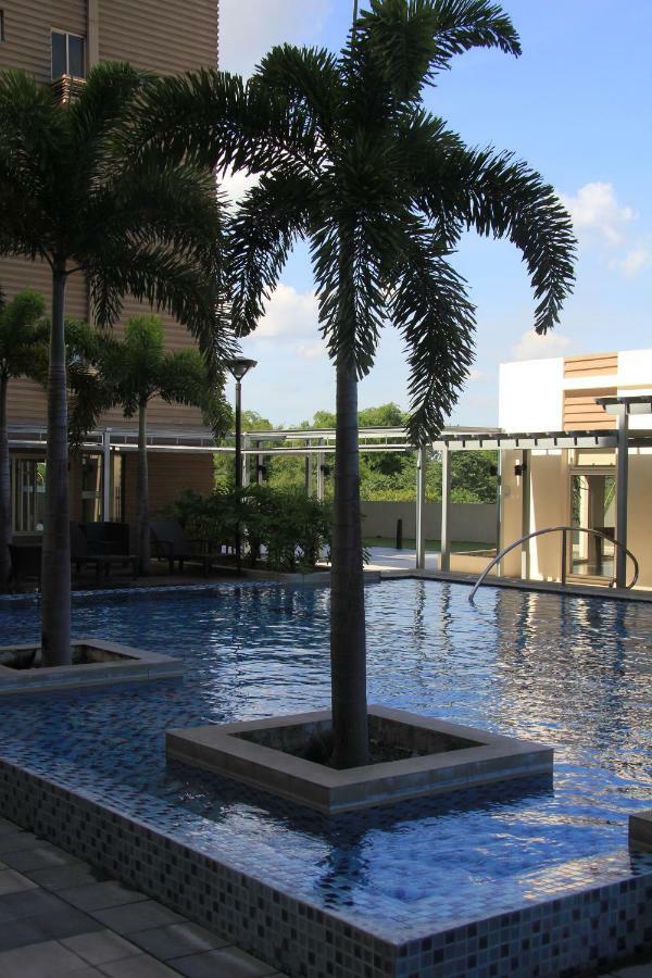 Marquee Residences آنغلوس المظهر الخارجي الصورة