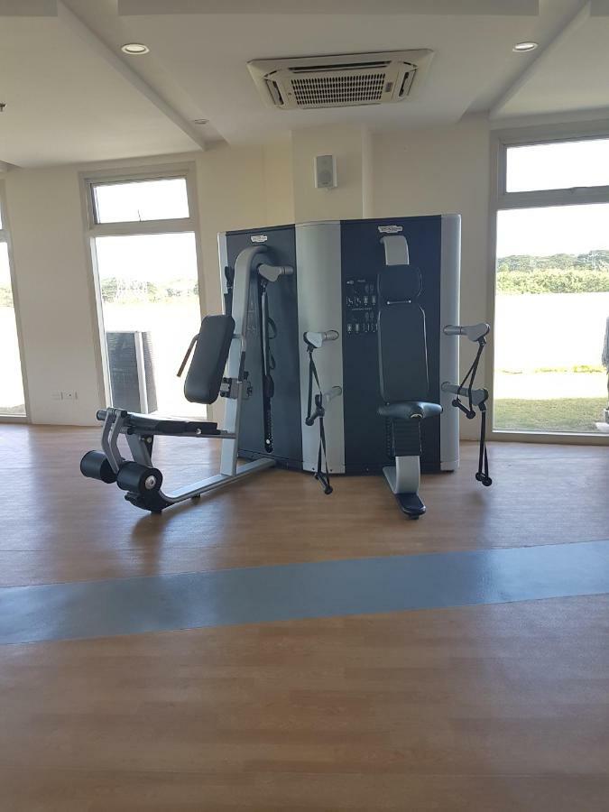 Marquee Residences آنغلوس المظهر الخارجي الصورة