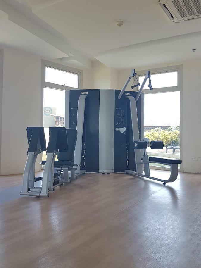 Marquee Residences آنغلوس المظهر الخارجي الصورة